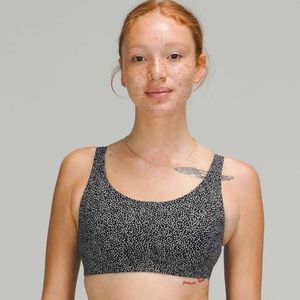 🍋 Lululemon In Alignment Straight Strap Bra *Light Support, C/D Cups